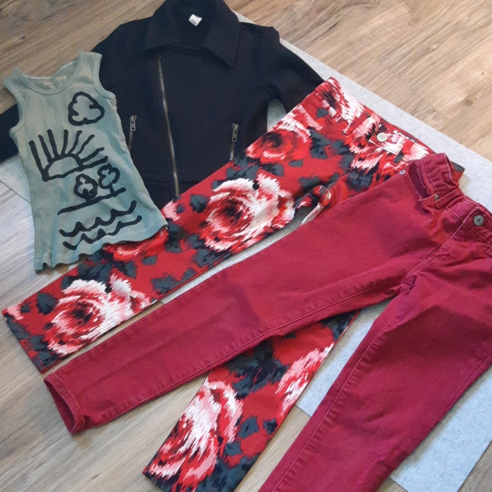 Girls size 6-7 lot true religion,  gap, old navy